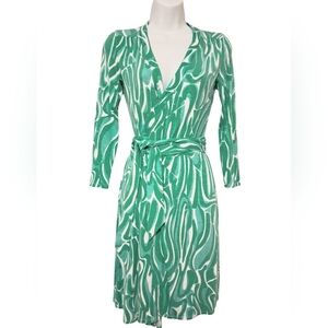 Lilly Pulitzer XS Wrap Dress